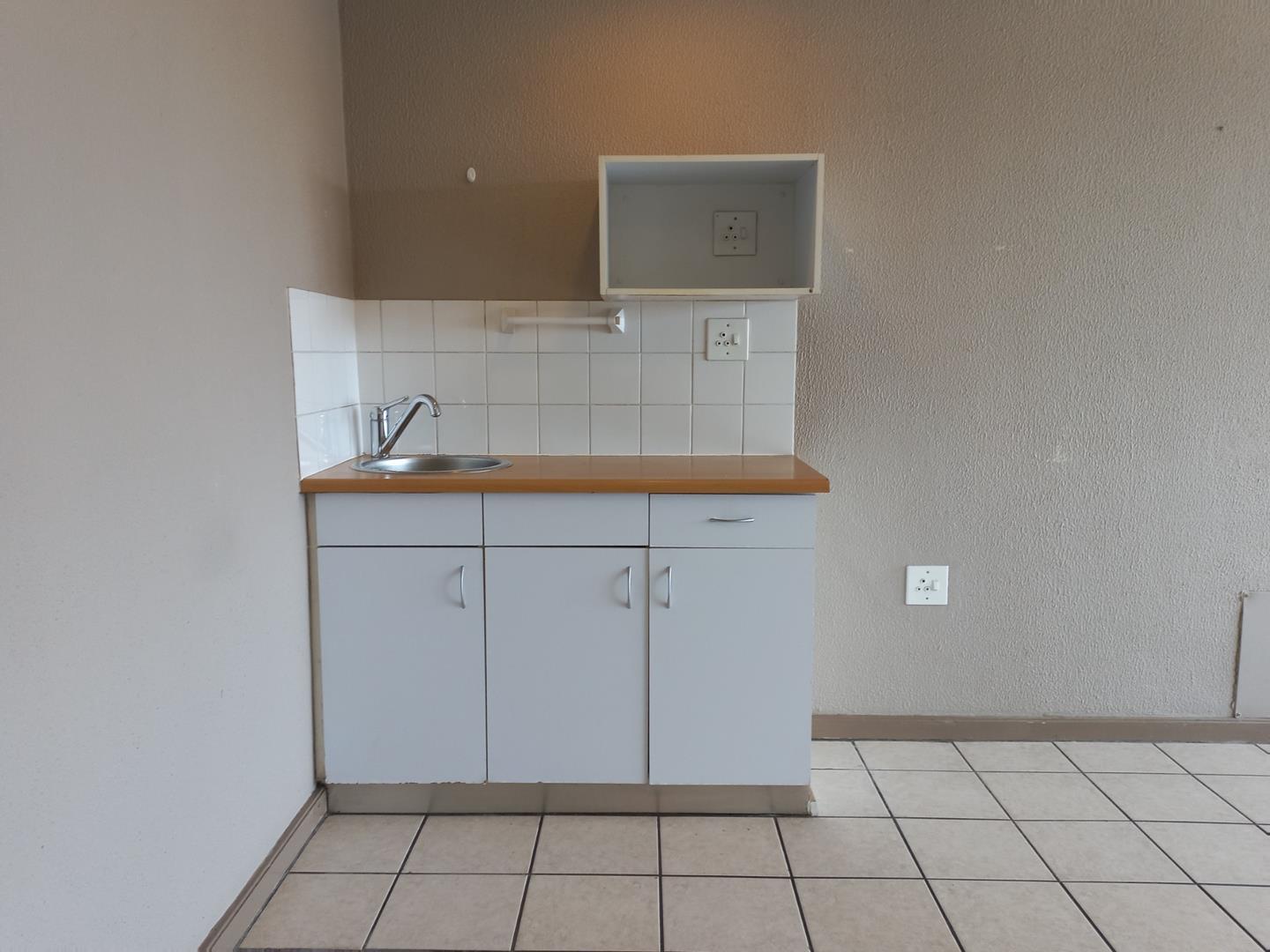 1 Bedroom Property for Sale in Bellville Central Western Cape